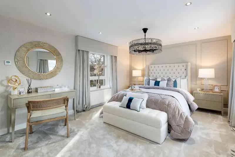 4 Bed Detached House For Sale
