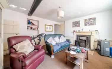 Woodbury Cottage: 2-Bed Devon Home Near Beaches and Amenities