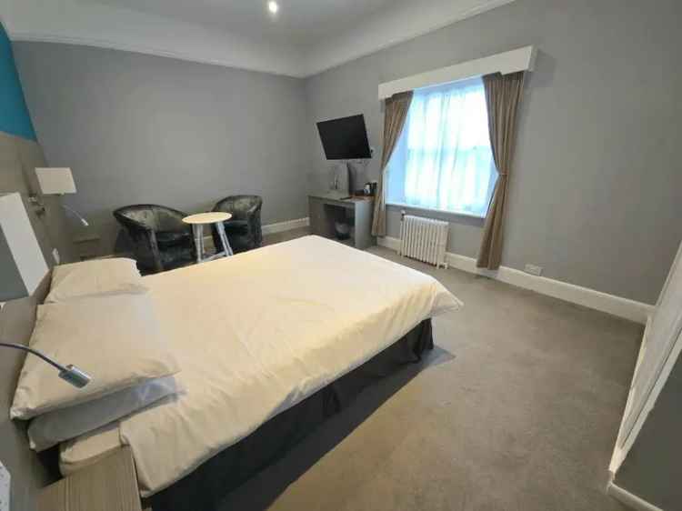 28 Day Hotel Room Stay Eastcliff Town Centre Beach