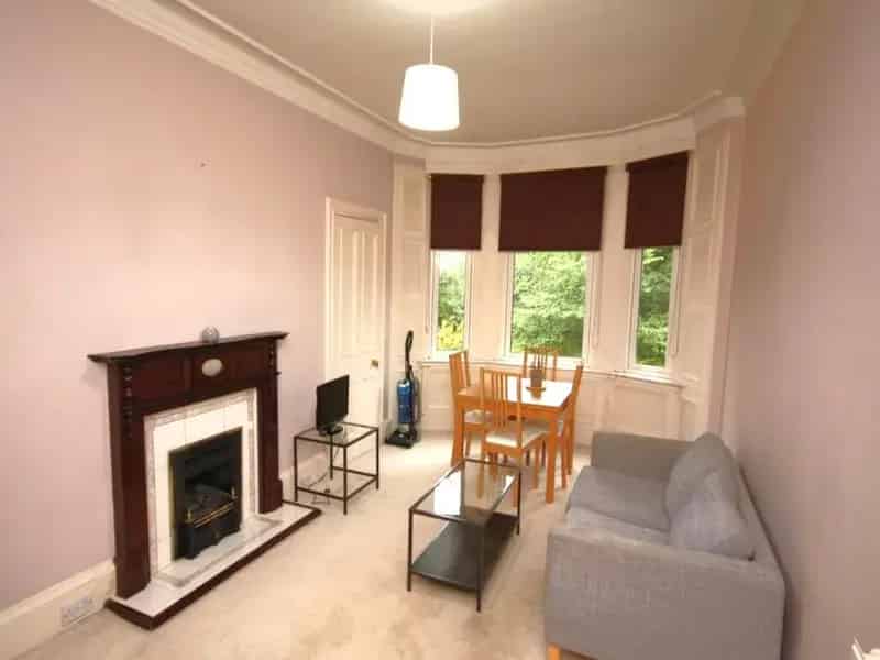 2 Bedroom Flat to Rent in Slateford Edinburgh