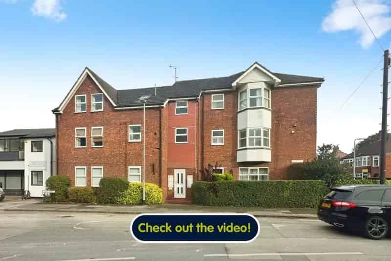 2 Bedroom Ground Floor Flat for Sale