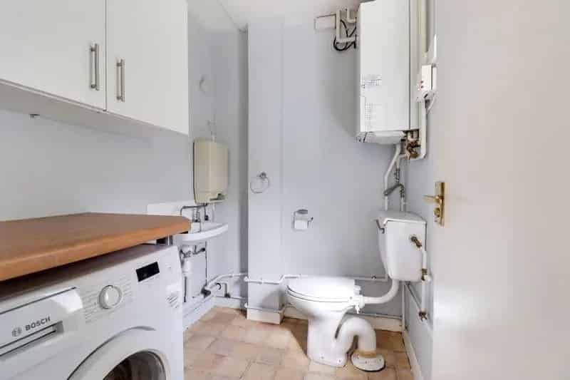 4 Bed Semi-Detached House For Sale
