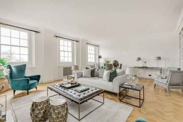5-Bedroom Hyde Park Gardens Apartment with Roof Terrace and Annexe