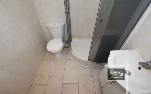 17m² Southampton Studio Flat Near University