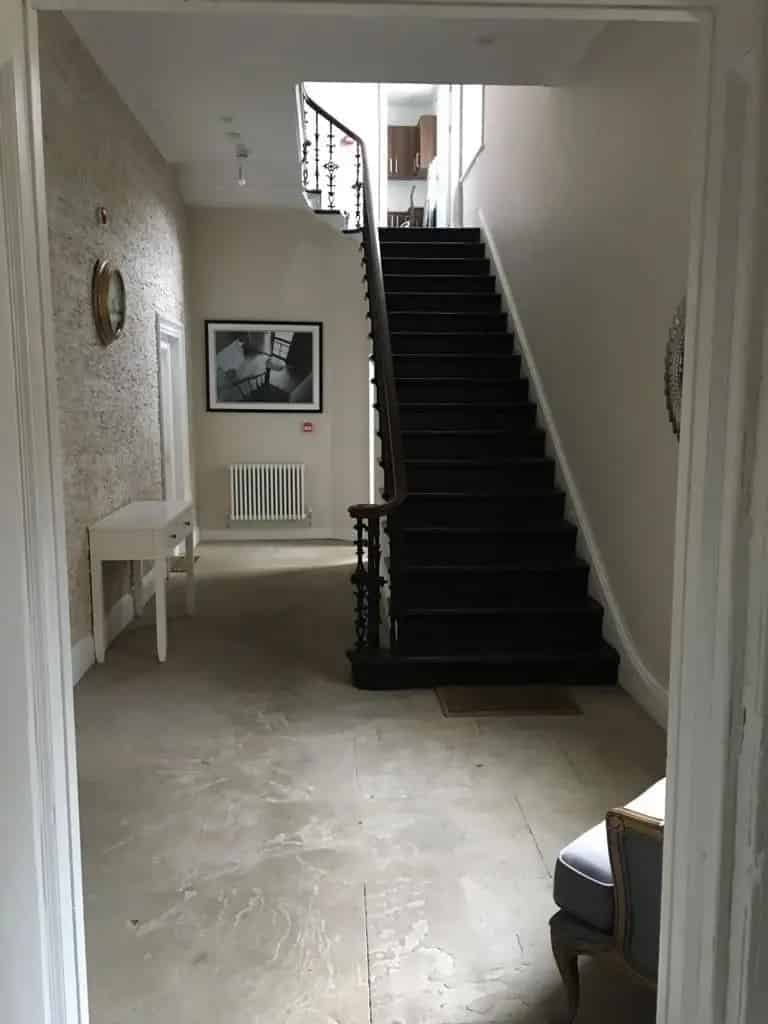 2 Bedroom Student Apartment with Bills Included