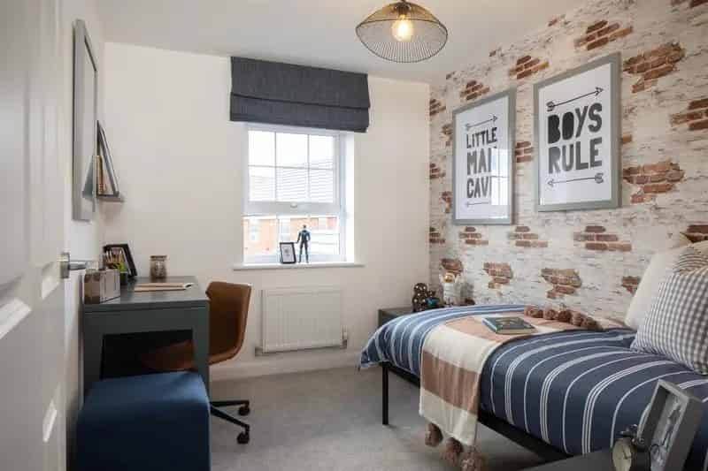 4 Bed House for Sale Solar Panels EV Charging