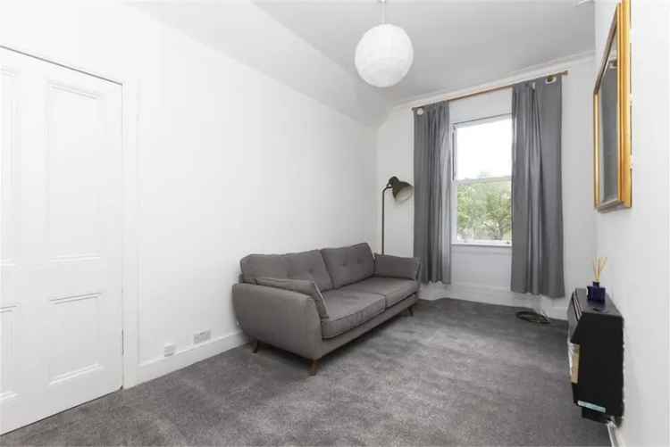 1 Bed Flat Musselburgh Harbour Area Modern Interior Shared Garden Parking