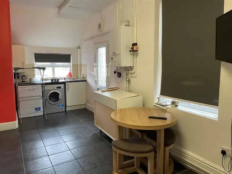1 Bedroom House Share to Rent