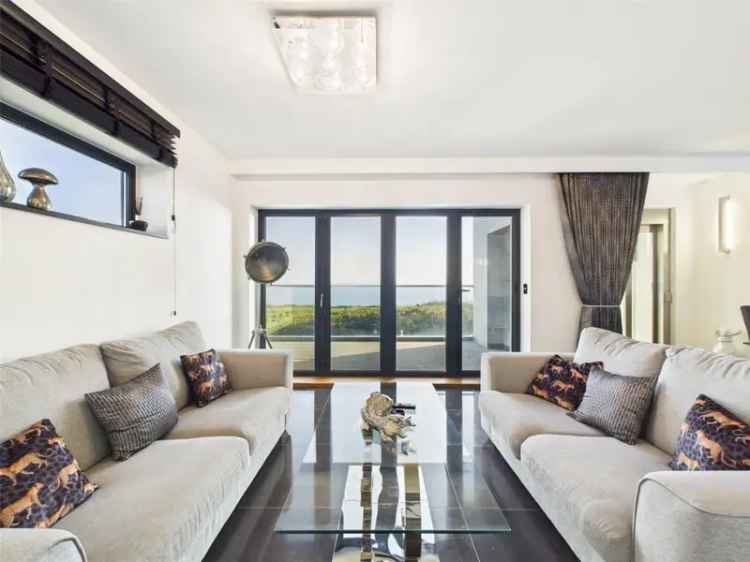 3 Bedroom Penthouse for Sale - Boscombe Overcliff Drive