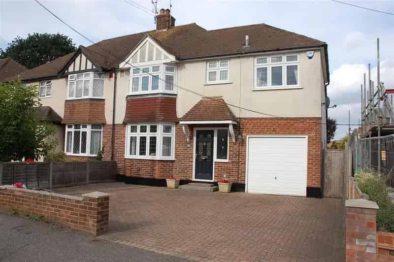 4 Bedroom House for Sale Chelmsford Extended Family Home Large Garden