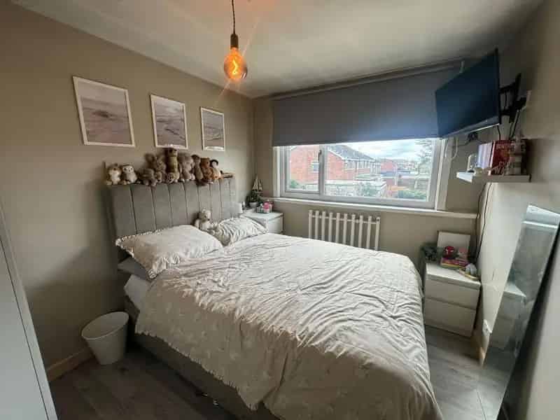 3 Bed Semi Detached House For Sale