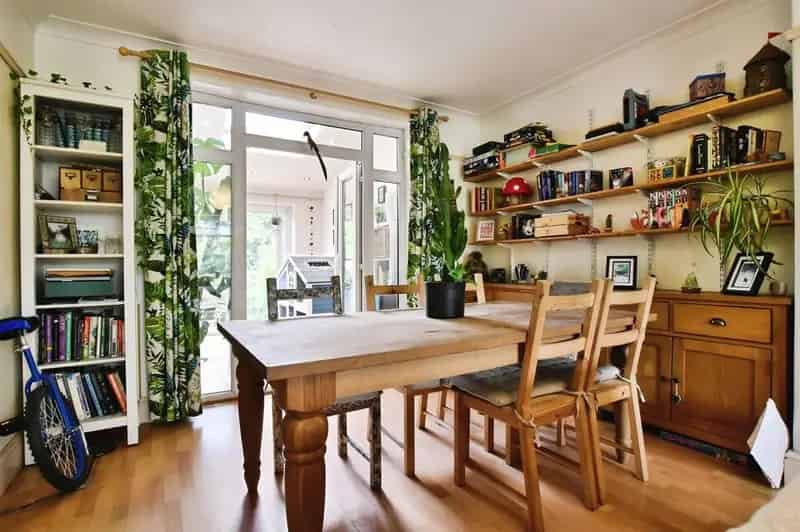 4 bedroom Semi Detached House for sale, Sale, Greater Manchester, M33
