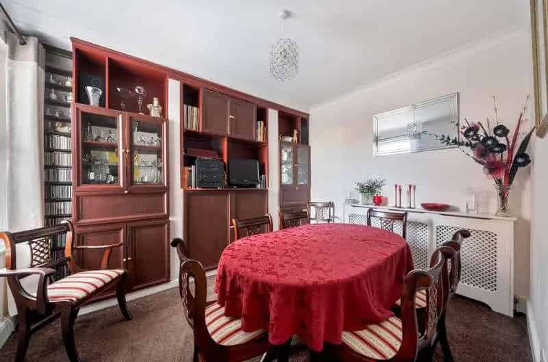 3 Bed House for Sale in Hampshire
