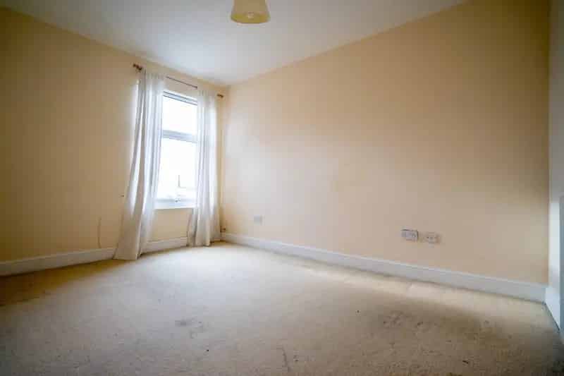 2 Bedroom Maisonette LE2 Leicester Zero Deposit Available