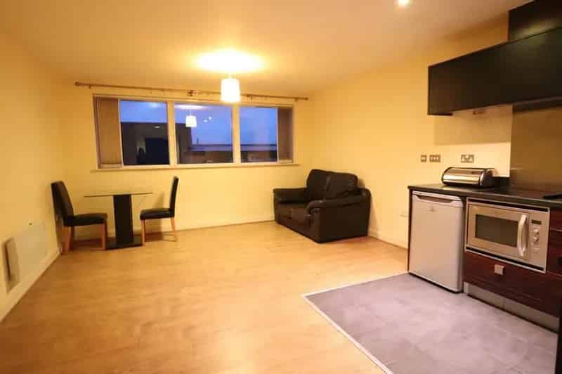 Studio to Rent Birmingham City Centre