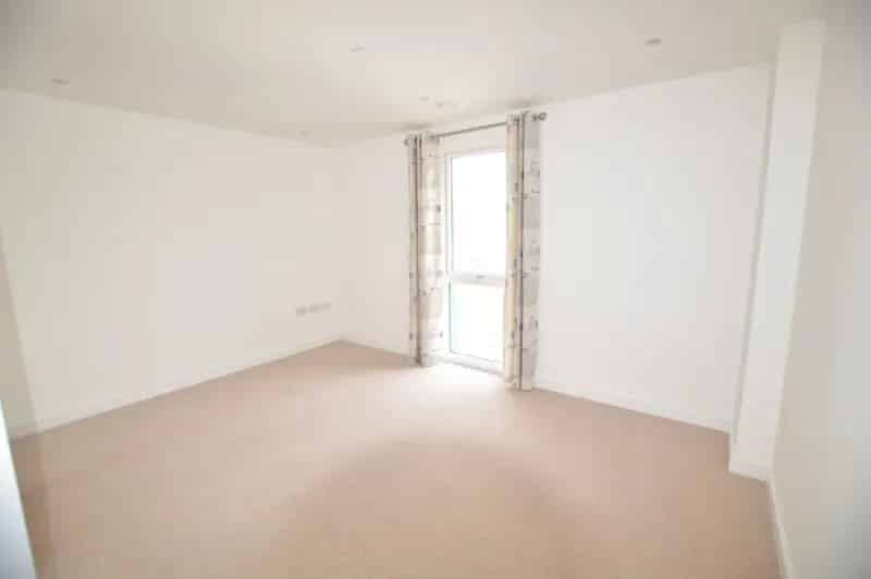 2 Bedroom Flat To Rent Available 17062025