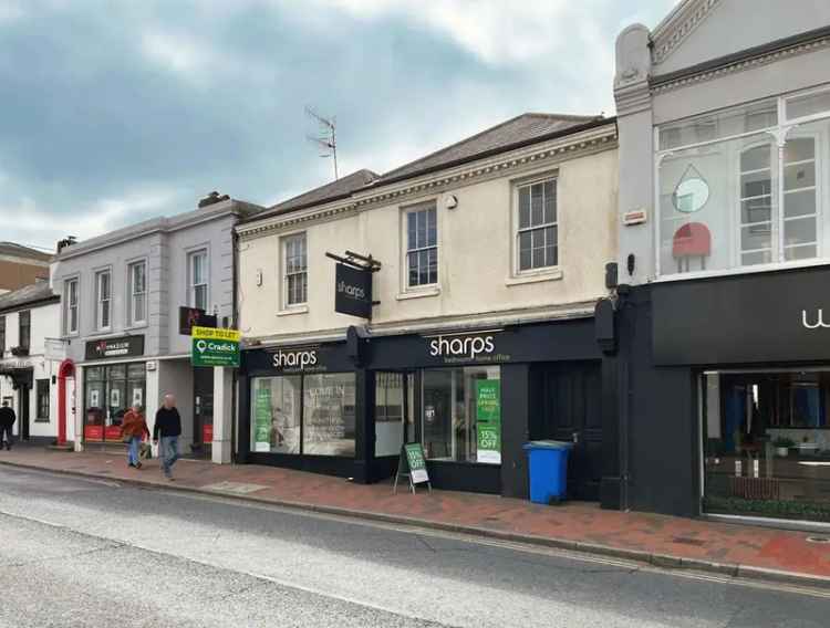 Royal Tunbridge Wells Property Near Royal Victoria Shopping Centre