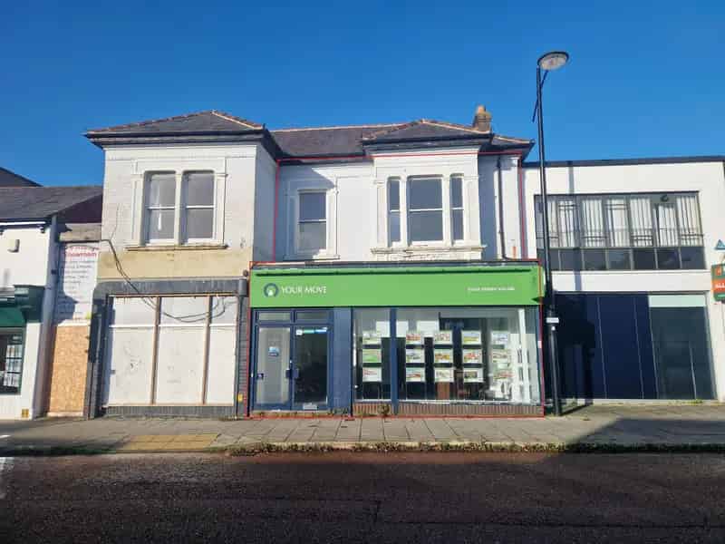 Ground & First Floor Lock Up Shop in Established Retail Area