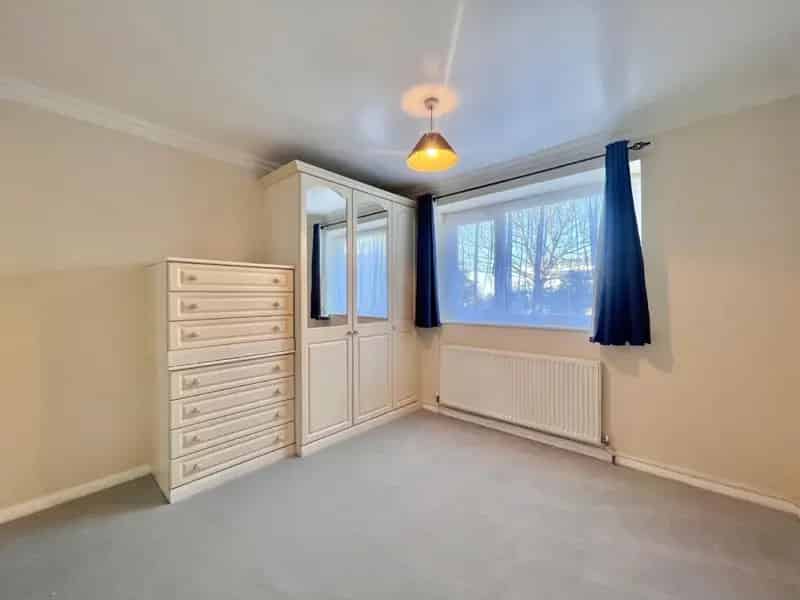 3 Bed Flat for Sale Bexhill Town Centre