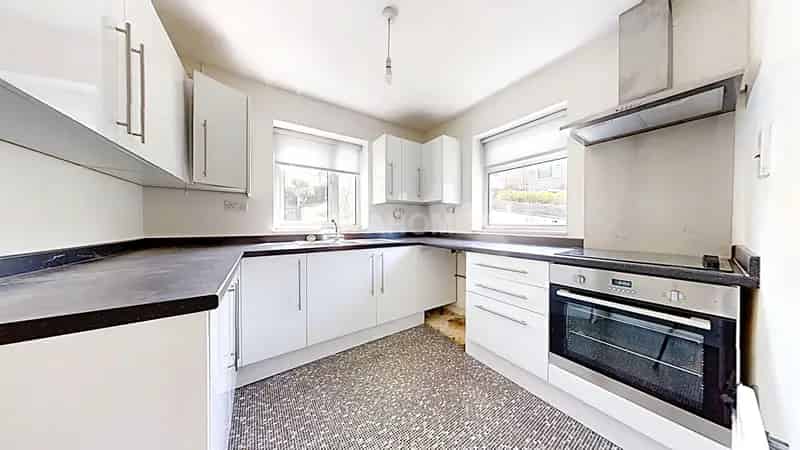 3 Bedroom Detached House to Rent