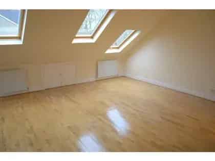 1 Bed Flat Streatham Hill Near Station Modern Appliances
