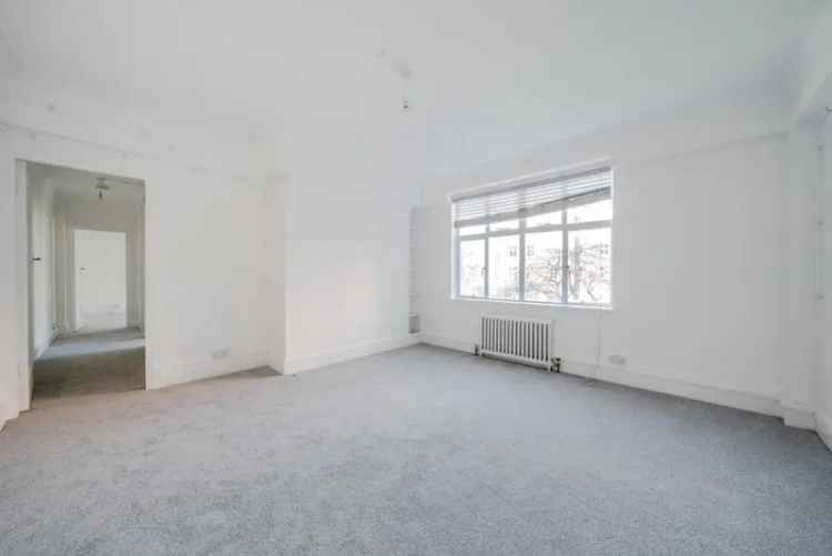 Three Bedroom Apartment Chiswick Communal Gardens Pool