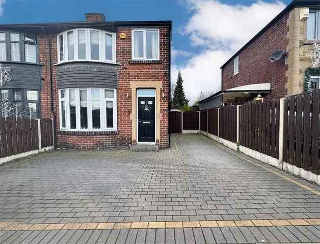 3 bedroom semi-detached house for sale