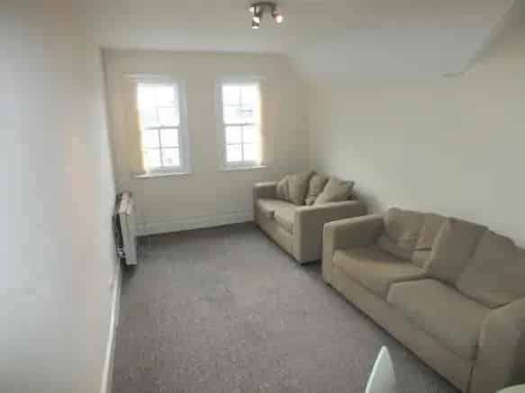 3 Bedroom Apartment Lincoln City Centre Near Hospital University