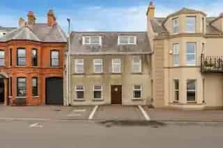 Spacious Three-Story Terrace with Lough Views