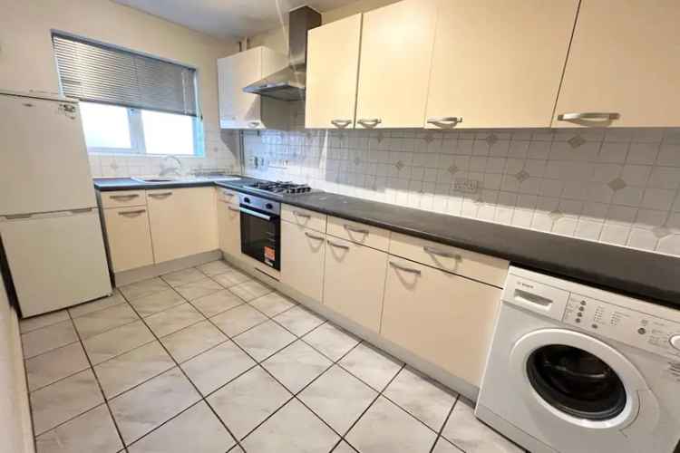 2 Bedroom Mid Terrace House Freehold Off Road Parking