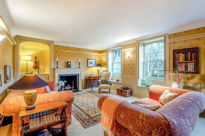 5 Bedroom Georgian House with Pool and Barn South Darenth