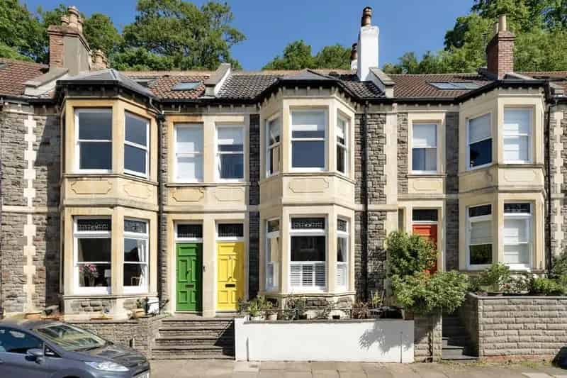 4 Bedroom Terraced House for Sale