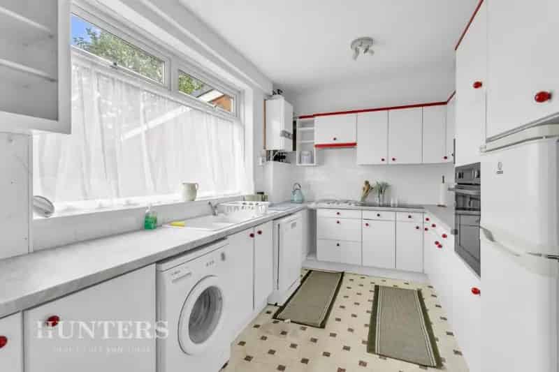 3 Bed Semi-Detached House for Sale - Smithy Bridge
