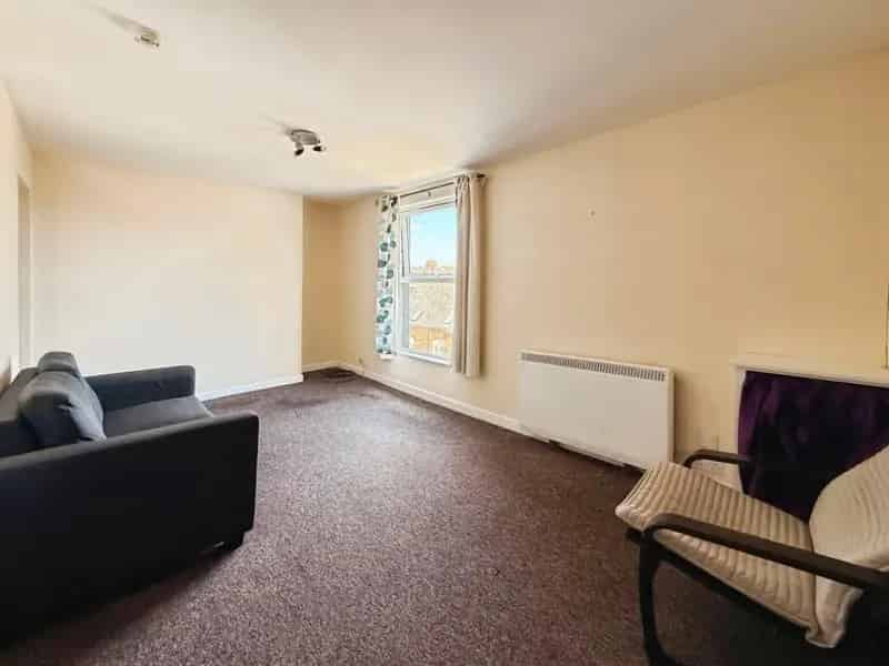 3 Bedroom Terraced House Investment Opportunity