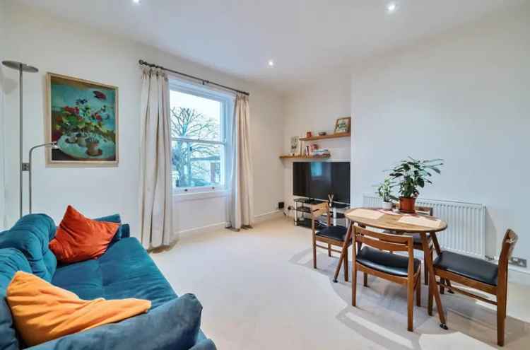 1 Bedroom Apartment for Sale in Cheltenham