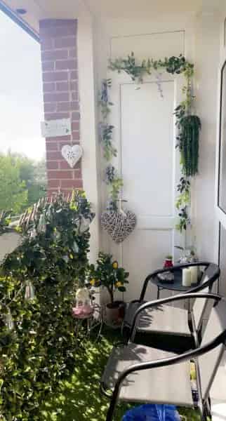 2 Bedroom Apartment Near City Train Station and Schools