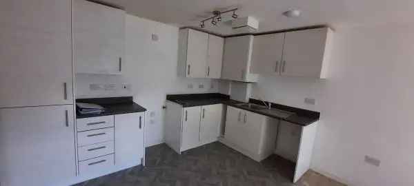 Flat For Rent in Dacorum, England