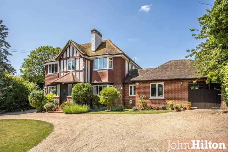 4 Bedroom House For Sale