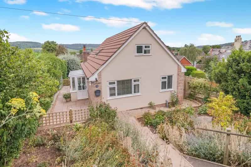 3 Bedroom Detached Dormer Bungalow for Sale