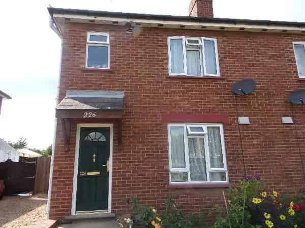 3 Bed House Near Schools Garage Shed