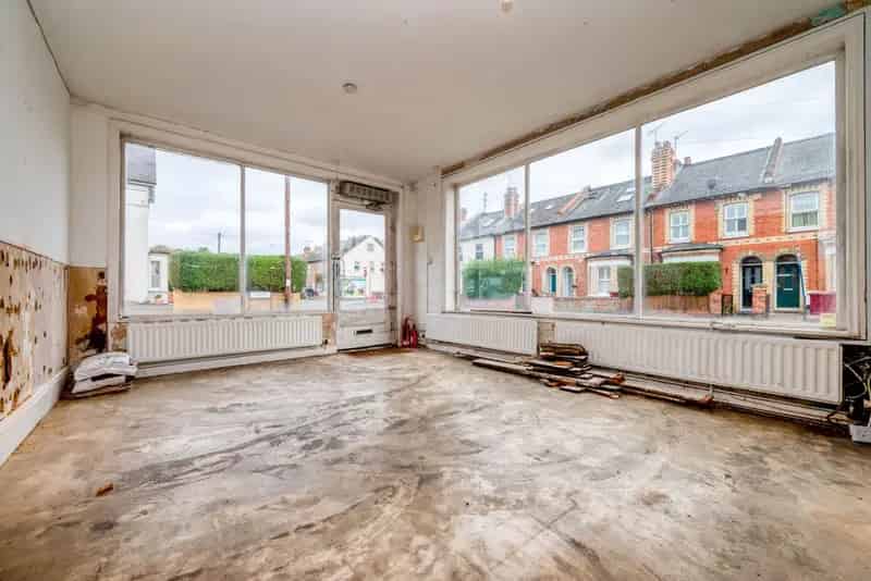 4 Bedroom End Terrace House to Rent Caversham