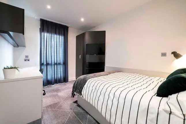 Room to Rent Kelvinhaugh Gate Glasgow