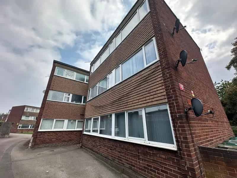 2 Bedroom Flat to Rent Near Coventry University and Hospital