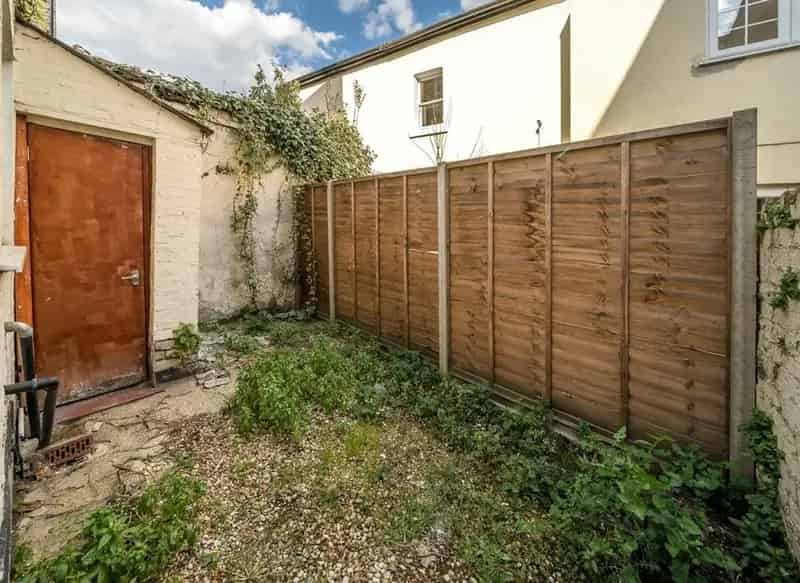 Four Double Bedroom House Near Fulham Broadway