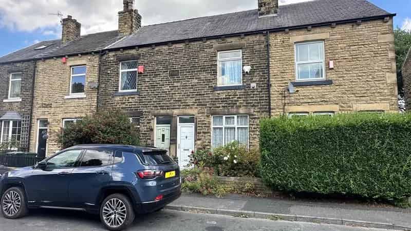 2 Bedroom Terraced House For Sale No Chain