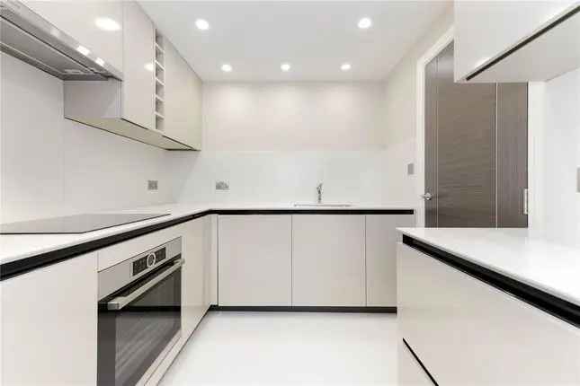 Flat to rent in Finchley Road, Swiss Cottage NW3