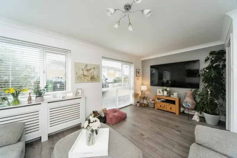 Three Four Bedroom Semi Detached House Langney Point Eastbourne