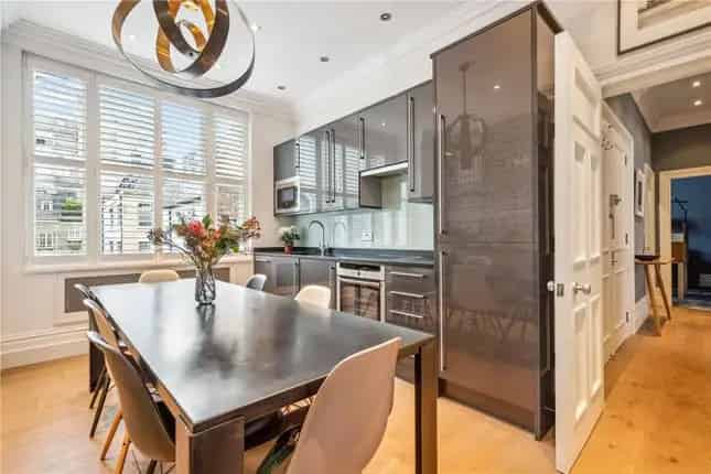 Flat for Sale in Marylebone, London W1G