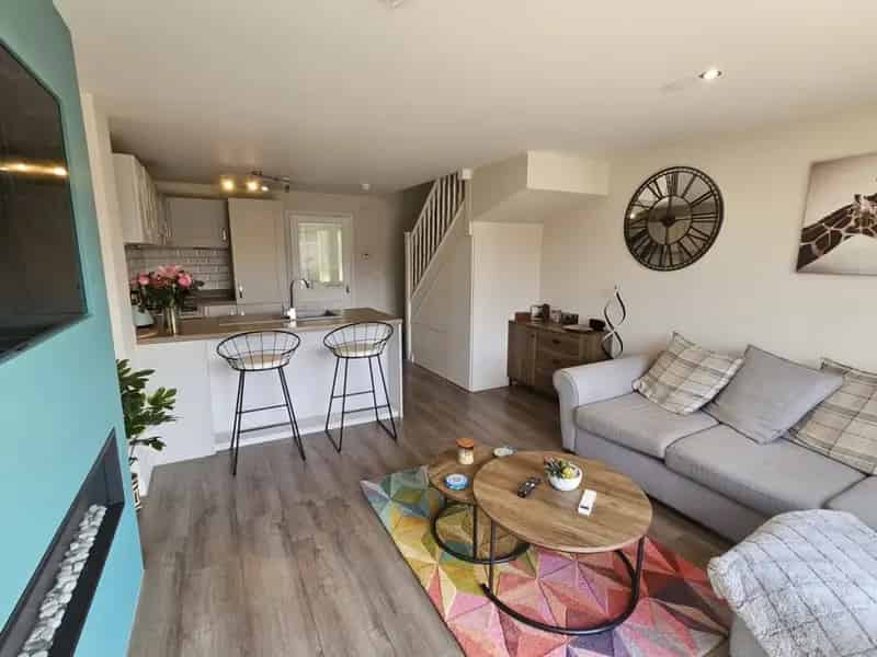 2 Bedroom House For Sale