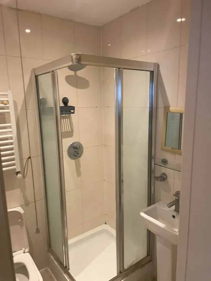 0 Bedroom Studio House to Rent in London